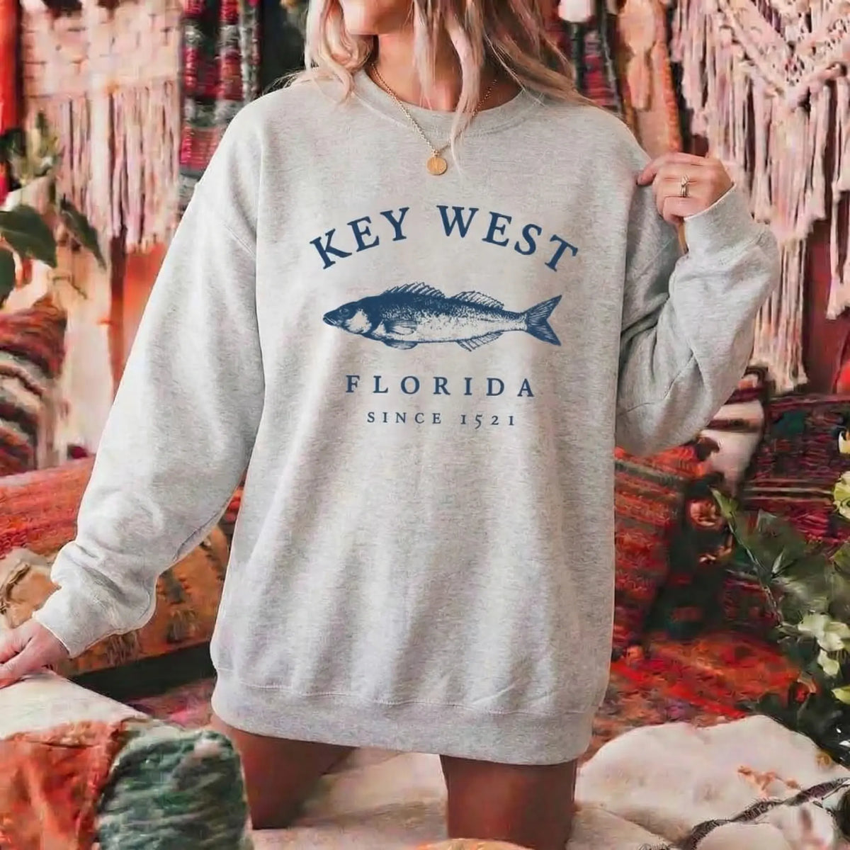 Key West Florida Fish Graphic Crewneck Sweatshirt Vintage Coastal Retro Pullover Top for Women Unisex Oversized Loose Fit Cotton Blend Long Sleeve Travel Beach Souvenir Apparel Casual Breathable sweatshirts for women